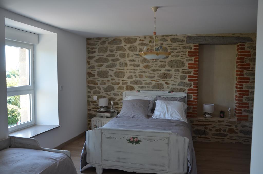 Maison D'Hotes La Closeraie De La Baie Сен-Мелуар-дез-Онд Экстерьер фото