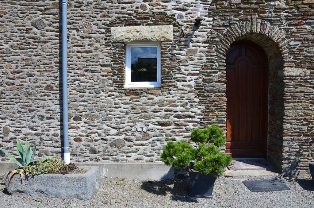 Maison D'Hotes La Closeraie De La Baie Сен-Мелуар-дез-Онд Экстерьер фото